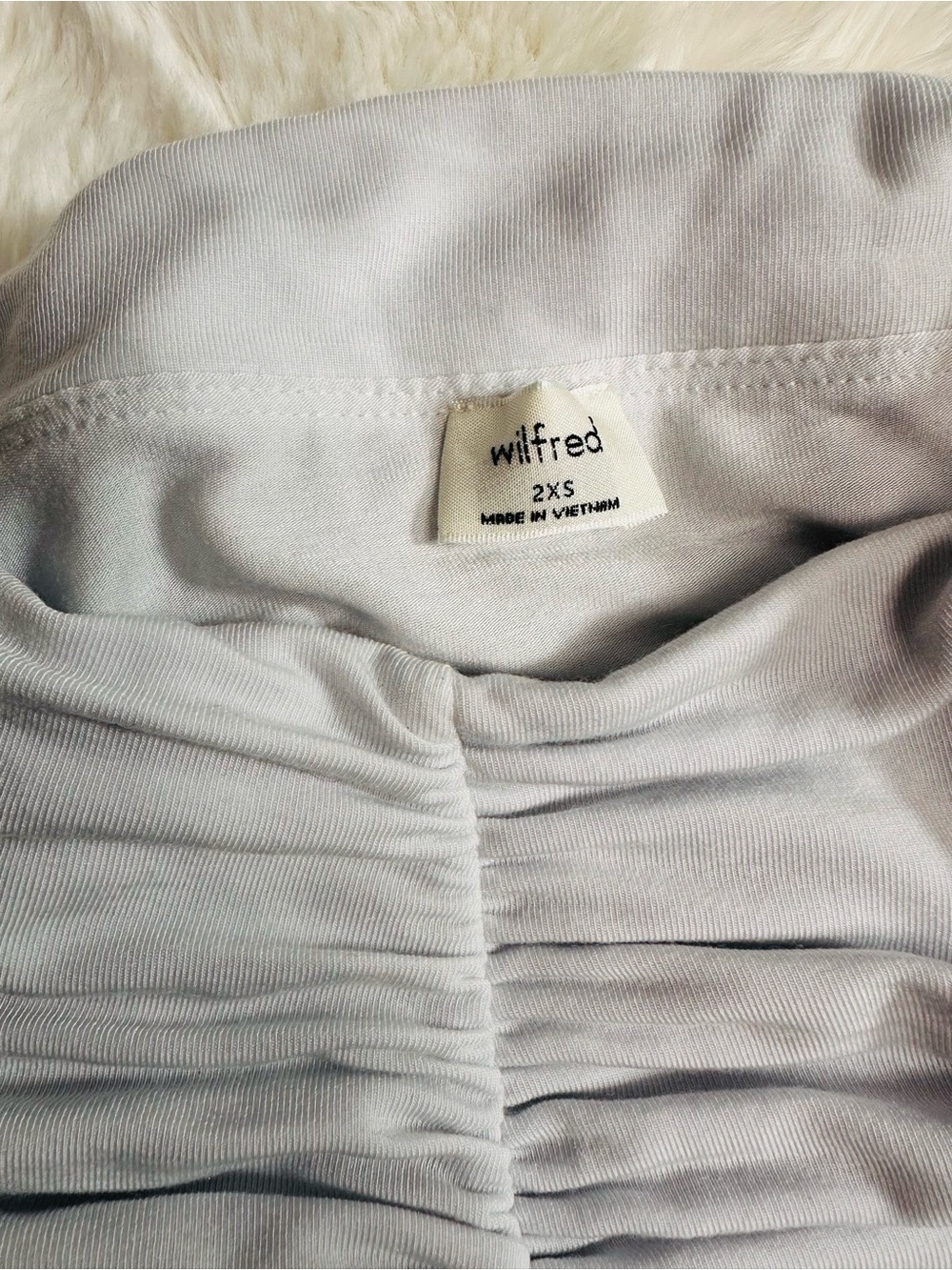 Aritzia Off-Shoulder Ruched Long Sleeve Top - White - Picture 6 of 7